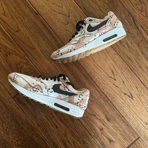 Men's Nike Air Max 1 - Size 11